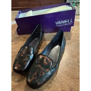 Vaneli Maxene Women’s Lightweight Brown Leather Flats / SZ: 7.5W